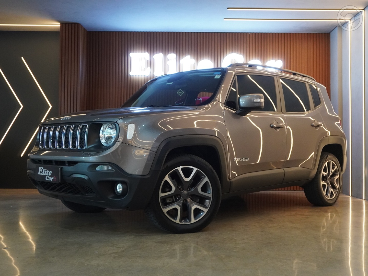 RENEGADE 2.0 16V TURBO DIESEL LONGITUDE 4P 4X4 AUTOMÁTICO - 2019 - ESTâNCIA VELHA