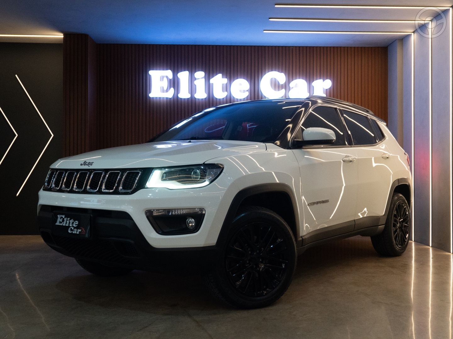 COMPASS 2.0 16V DIESEL LONGITUDE 4X4 AUTOMÁTICO - 2020 - ESTâNCIA VELHA