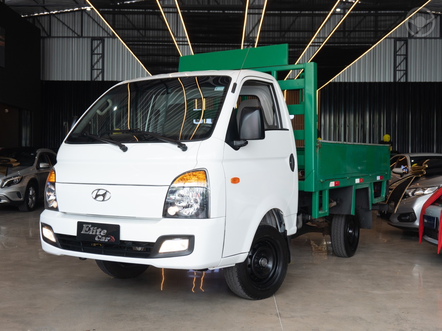 HR 2.5 LONGO SEM CAÇAMBA 4X2 16V 130CV TURBO INTERCOOLER DIESEL 2P MANUAL - 2021 - ESTâNCIA VELHA
