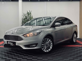 focus 2.0 titanium fastback 16v flex 4p powershift 2016 estancia velha