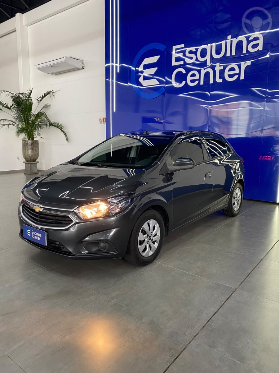 ONIX HATCH LT 1.0 8V FLEXPOWER 5P MEC. - 2019 - TEUTôNIA