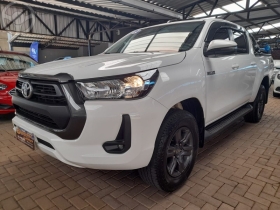 hilux cd sr 4x4 2.8 tdi diesel 2021 teutonia