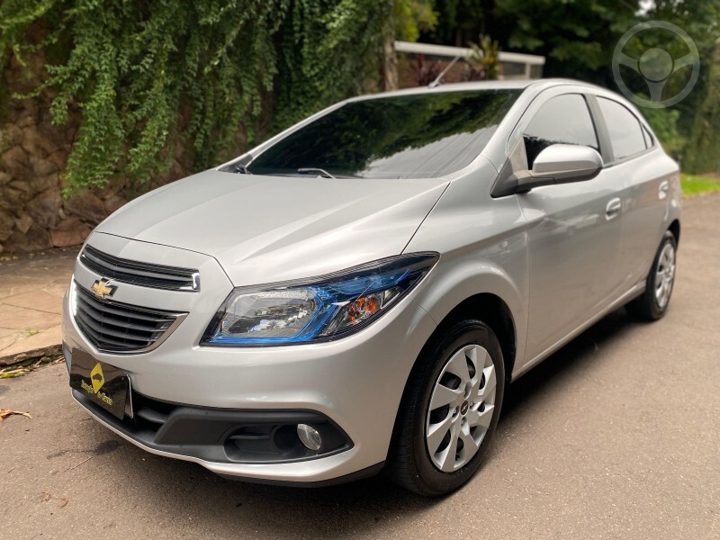 ONIX LT 1.4 - 2015 - ESTRELA