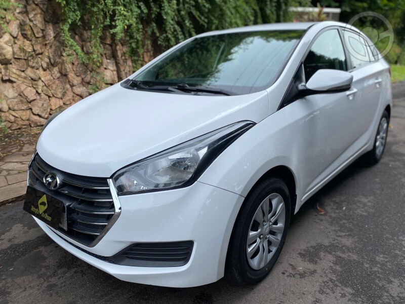 HB20S COMFORT PLUS 1.0 - 2018 - ESTRELA