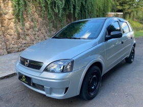 corsa hatch maxx 1.4 2012 estrela