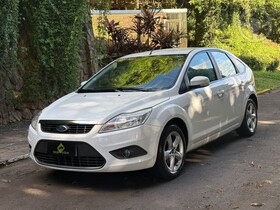 focus 1.6 2012 estrela
