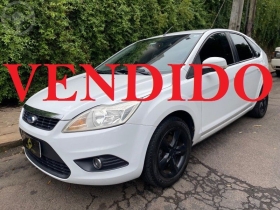focus 1.6 2012 estrela
