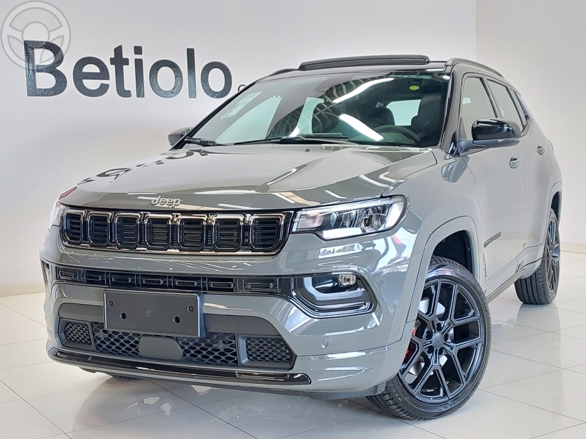 COMPASS 2.0 BLACKHAWK 4 TURBO 4P AUTOMÁTICO - 2025 - LAJEADO