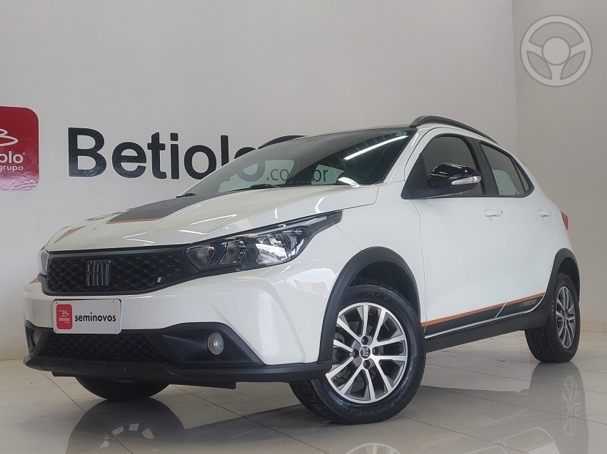 ARGO 1.3 8V TREKKING FLEX 4P MANUAL - 2023 - LAJEADO