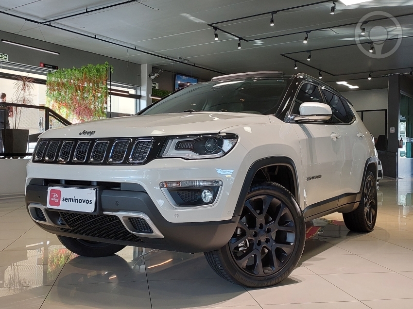 COMPASS 2.0 16V DIESEL LIMITED 4X4 AUTOMÁTICO - 2018 - LAJEADO