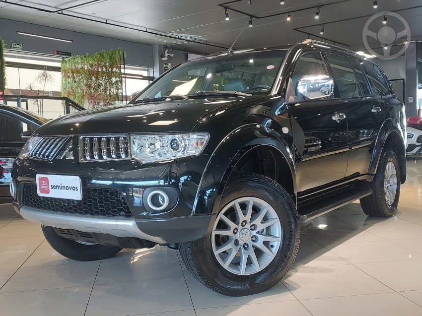 PAJERO DAKAR 3.2 HPE 4X4 7 LUGARES 16V TURBO INTERCOOLER DIESEL 4P AUTOMÁTICO - 2010 - LAJEADO