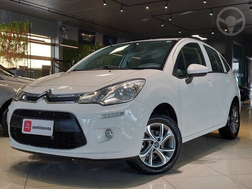 C3 1.5 ATTRACTION 8V FLEX 4P MANUAL - 2015 - LAJEADO