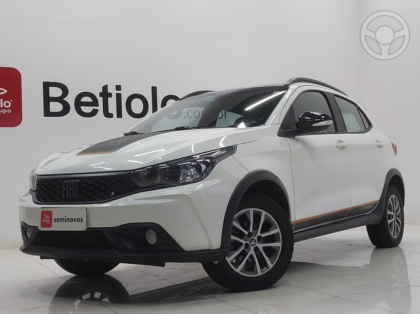 ARGO 1.3 8V TREKKING FLEX 4P MANUAL - 2023 - LAJEADO