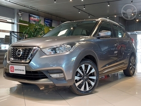 kicks 1.6 16v flex sv 4p xtronic 2020 lajeado