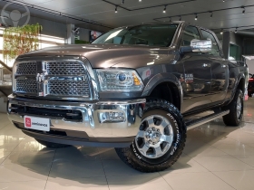 2500 laramie 6.7 cd 4x4 tdi diesel 4p automatica 2016 lajeado