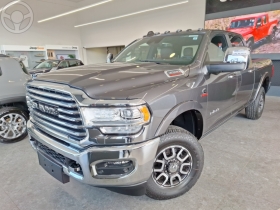 3500 laramie 6.7 longhorn cd 4x4 turbo diesel 4p automatica 2024 lajeado