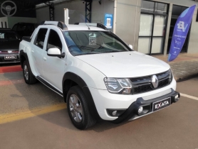 DUSTER OROCH 2.0 16V FLEX DYNAMIQUE 4P AUTOMÁTICO