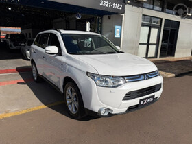 outlander 3.0 gt 4x4 v6 24v 4p automatico 2015 erechim