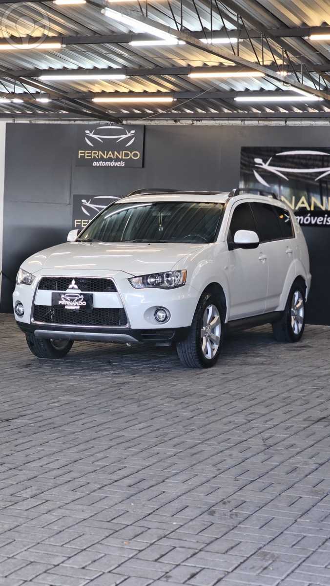 OUTLANDER 3.0 GT 4X4 V6 24V 4P AUTOMÁTICO - 2012 - SANTA MARIA