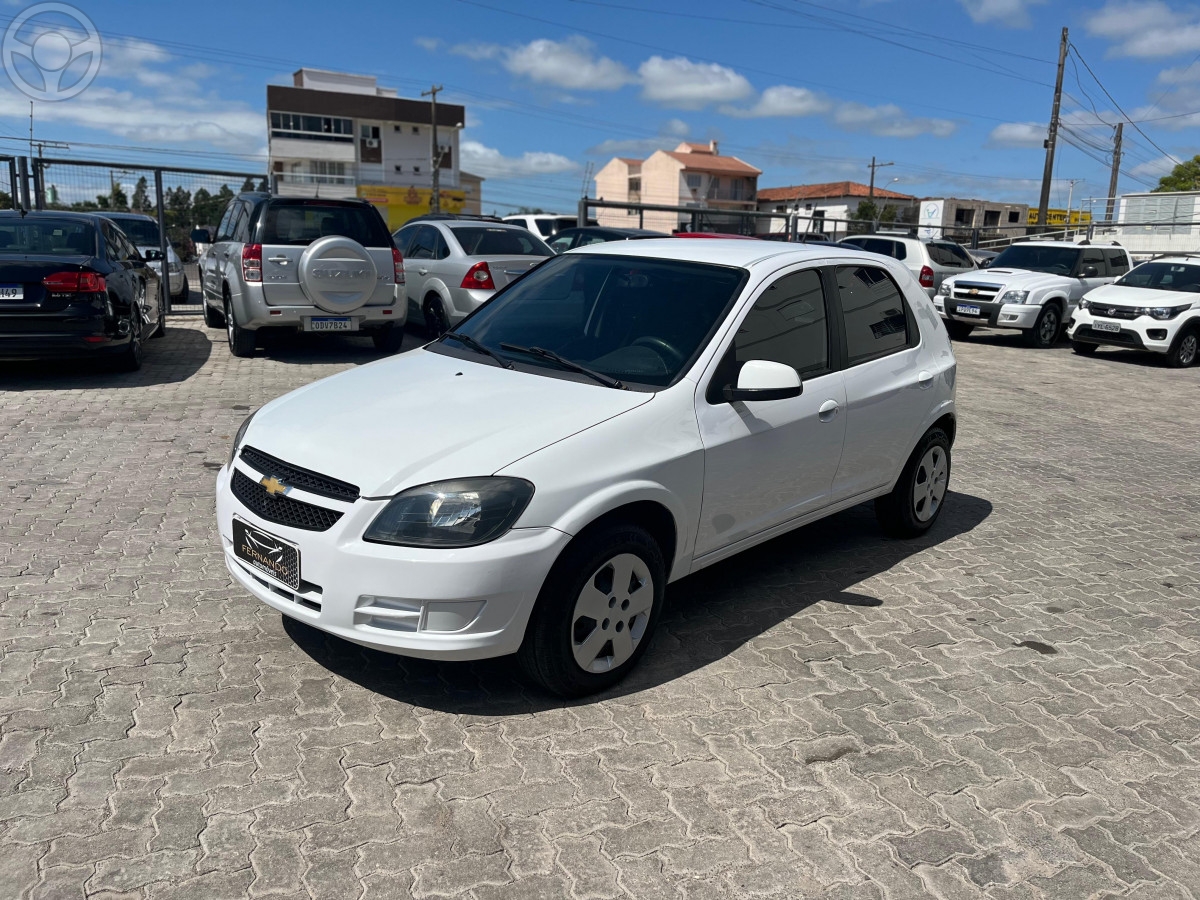 CELTA 1.0 MPFI SPIRIT 8V FLEX 4P MANUAL - 2015 - SANTA MARIA