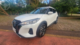 kicks 1.6 advance 16v plus cvt 2022 arroio do meio