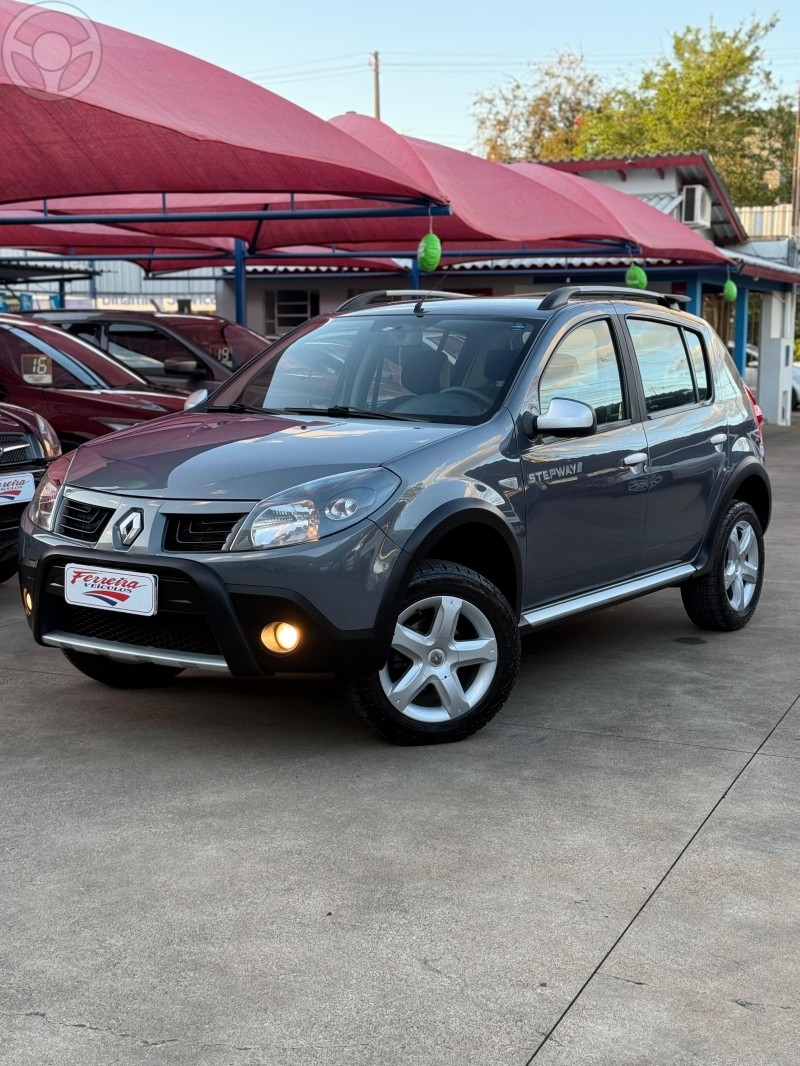 SANDERO STEPWAY 1.6 - 2011 - VENâNCIO AIRES