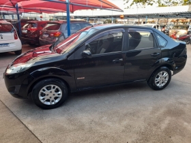 FIESTA SEDAN CLASS 1.6