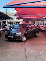 etios sedan xs 1.5 2016 venancio aires