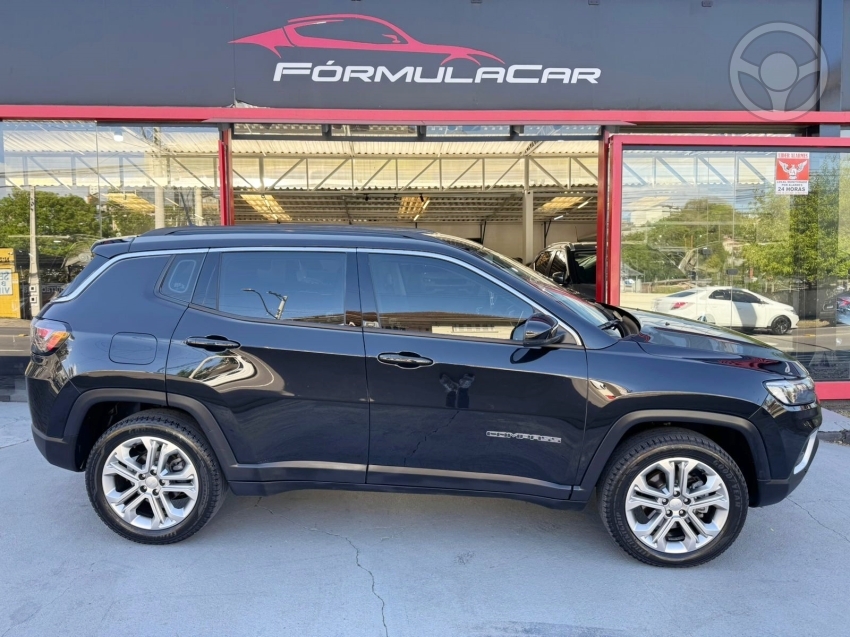 COMPASS 2.0 16V DIESEL LONGITUDE 4X4 AUTOMÁTICO - 2022 - CAXIAS DO SUL