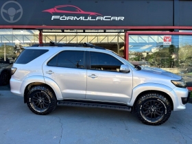 hilux sw4 3.0 srv 4x4 16v turbo intercooler diesel 4p automatico 2014 caxias do sul