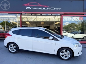 FOCUS 1.6 S HATCH 16V FLEX 4P AUTOMÁTICO