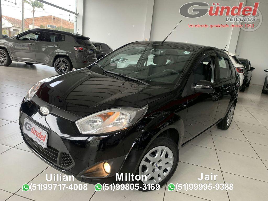 FIESTA 1.6 SE SEDAN 16V FLEX 4P MANUAL - 2014 - CANDELáRIA