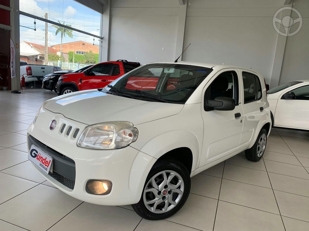 UNO VIVACE CELEB. 1.0 EVO F.FLEX 8V 5P  - 2014 - CANDELáRIA