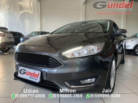 focus 2.0 se plus fastback 16v flex 4p automatico 2018 candelaria