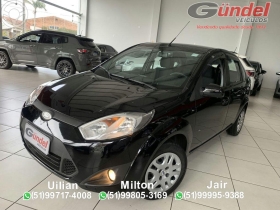 fiesta 1.6 se sedan 16v flex 4p manual 2014 candelaria