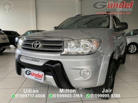 hilux sw4 2.7 sr 7 lugares 4x2 16v flex 4p automatico 2010 candelaria