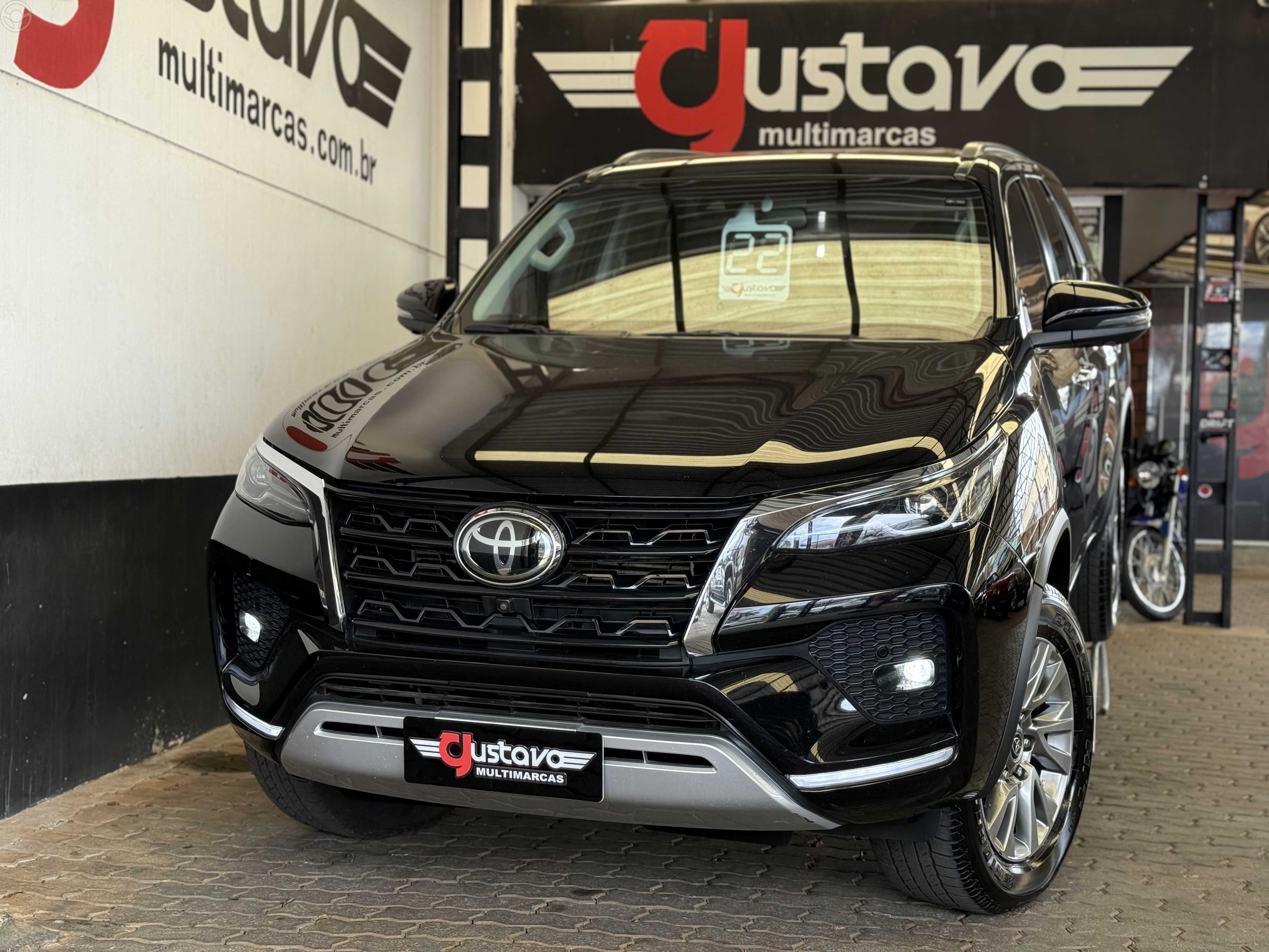 SW4 SRX 7 LUGARES - 2022 - LAGOA VERMELHA