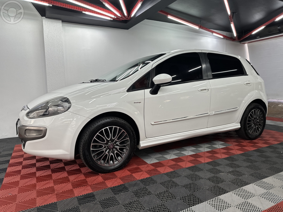 PUNTO 1.8 SPORTING 16V FLEX 4P AUTOMATIZADO - 2013 - SANTA MARIA