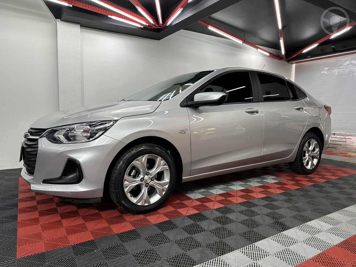 ONIX 1.0LTZ PLUS 12V TURBO FLEX 4P AUTOMÁTICO - 2023 - SANTA MARIA