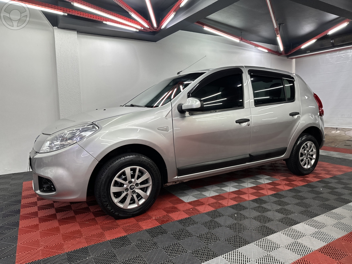 SANDERO 1.0 EXPRESSION 16V FLEX 4P MANUAL - 2013 - SANTA MARIA