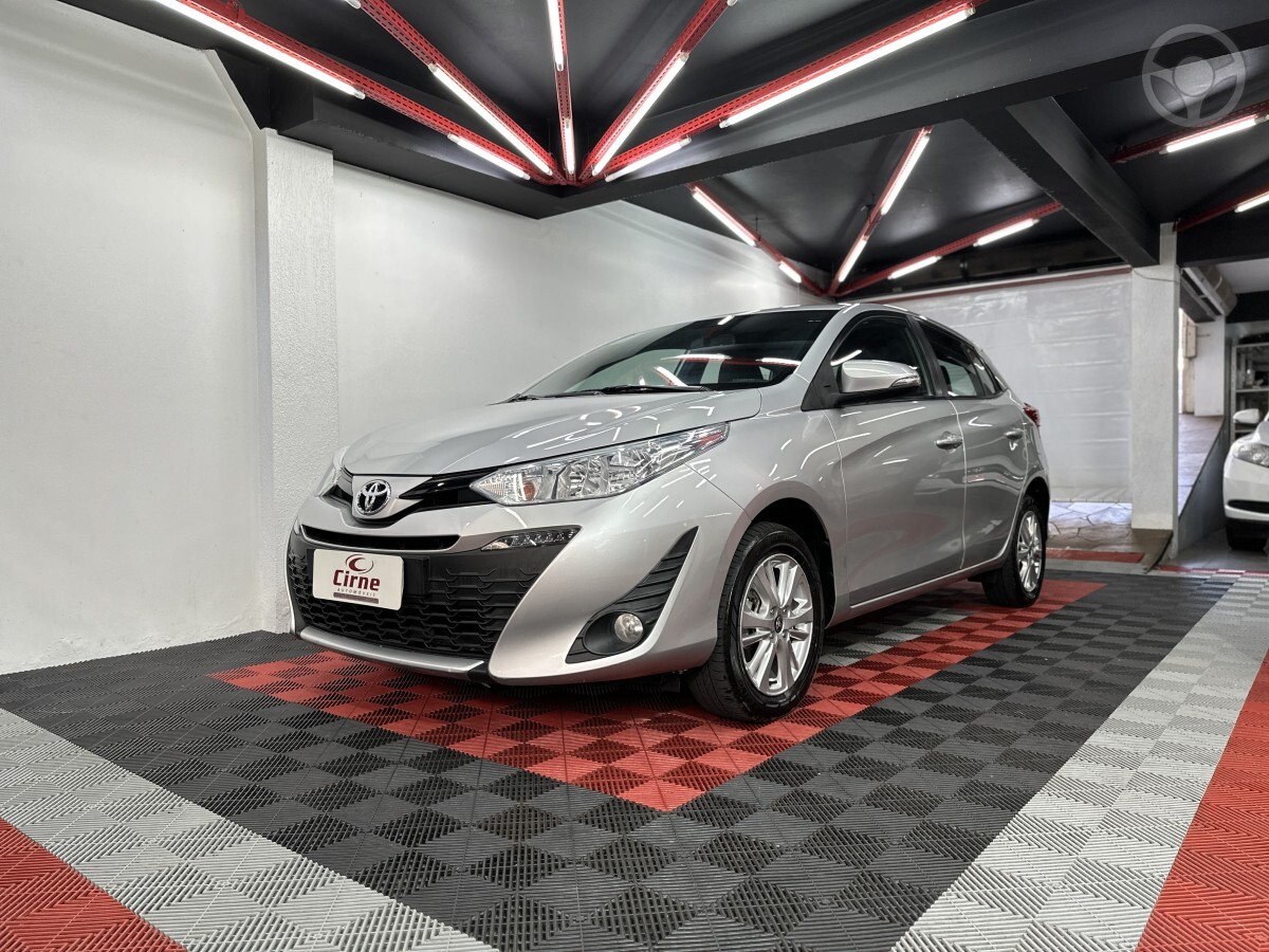 YARIS 1.3 16V FLEX XL PLUS TECH MULTIDRIVE17 - 2019 - SANTA MARIA