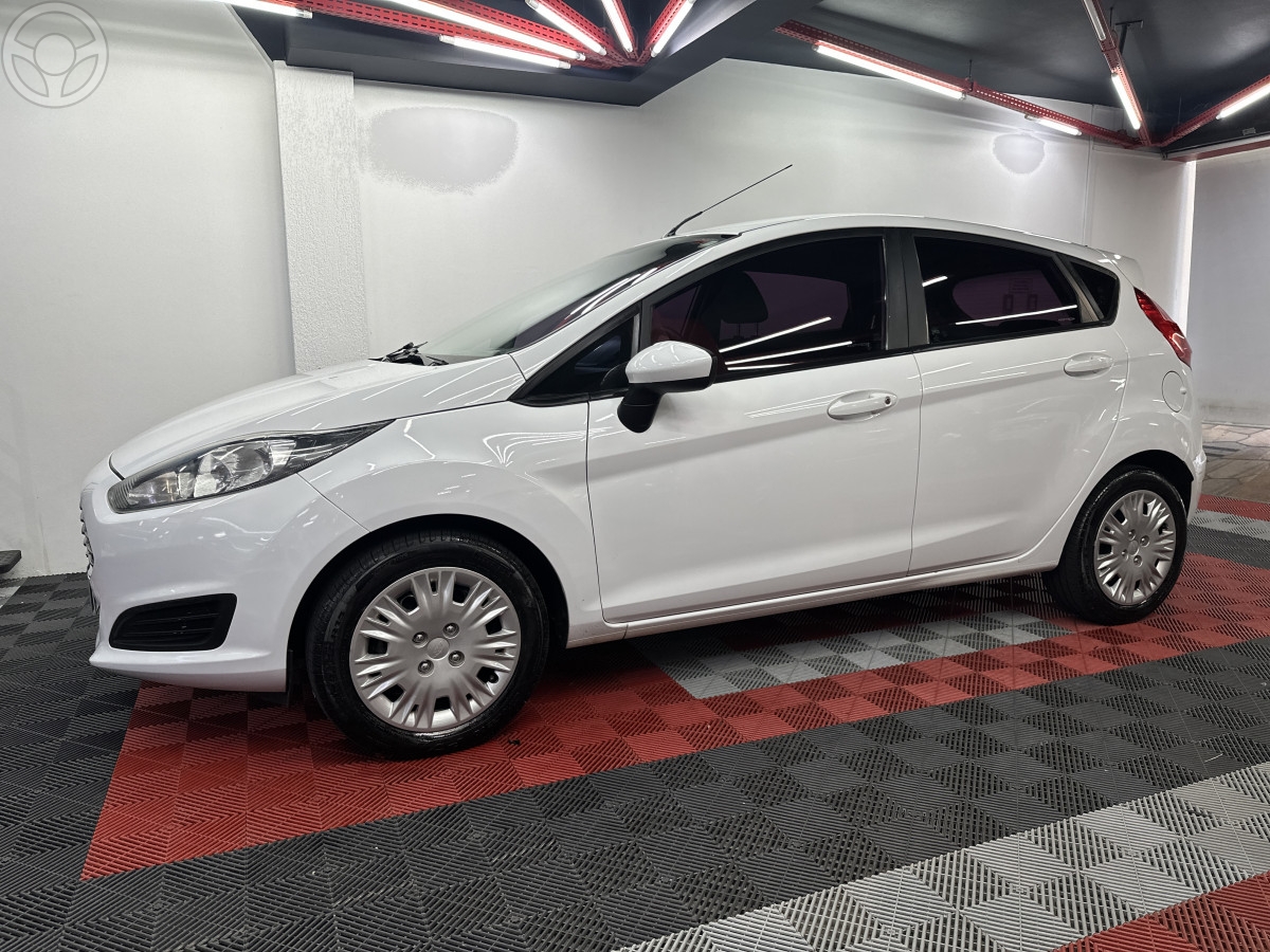 FIESTA 1.5 S HATCH 16V FLEX 4P MANUAL - 2014 - SANTA MARIA