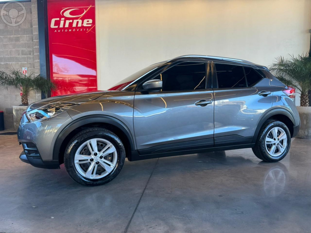 KICKS 1.6 16V FLEX S 4P MANUAL - 2018 - SANTA MARIA