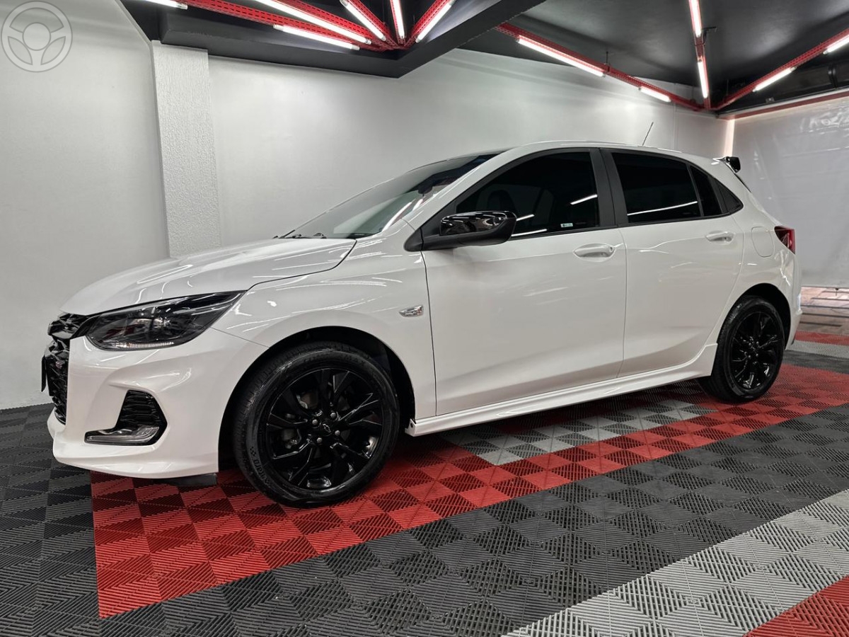 ONIX 1.0 HATCH RS 12V TURBO 4P AUTOMÁTICO - 2024 - SANTA MARIA