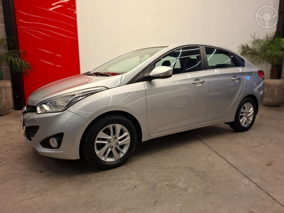 HB20S 1.6 PREMIUM 16V FLEX 4P AUTOMÁTICO - 2015 - SANTA MARIA