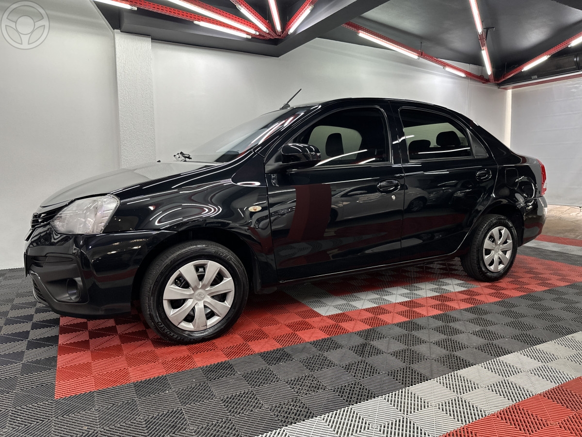 ETIOS 1.5 X SEDAN 16V FLEX 4P AUTOMÁTICO - 2018 - SANTA MARIA