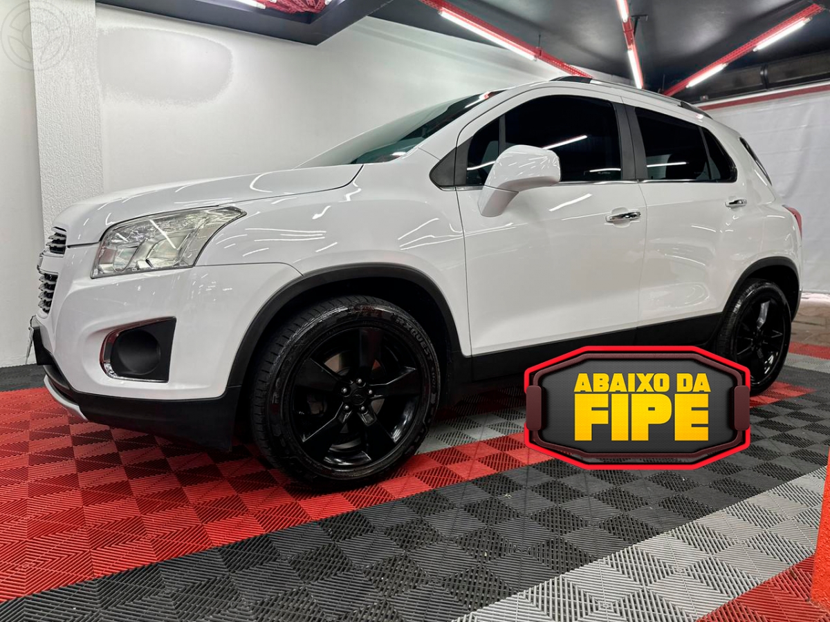 TRACKER 1.8 MPFI LTZ 4X2 16V FLEX 4P AUTOMÁTICO - 2015 - SANTA MARIA