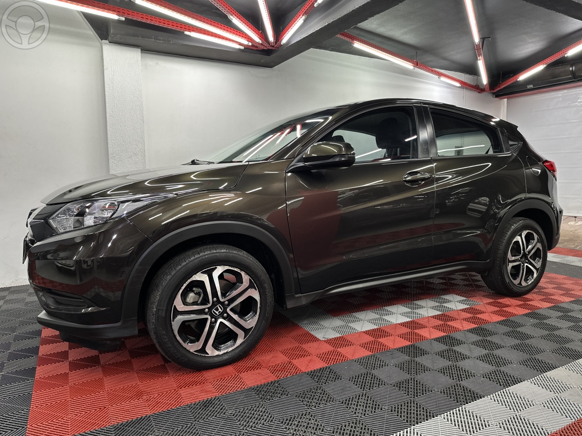 HR-V 1.8 16V FLEX LX 4P MANUAL - 2018 - SANTA MARIA