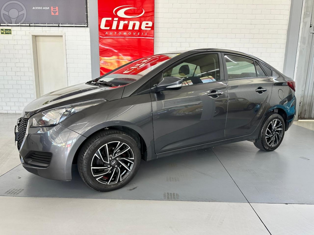 HB20S 1.6 COMFORT PLUS 16V FLEX 4P MANUAL - 2019 - SANTA MARIA