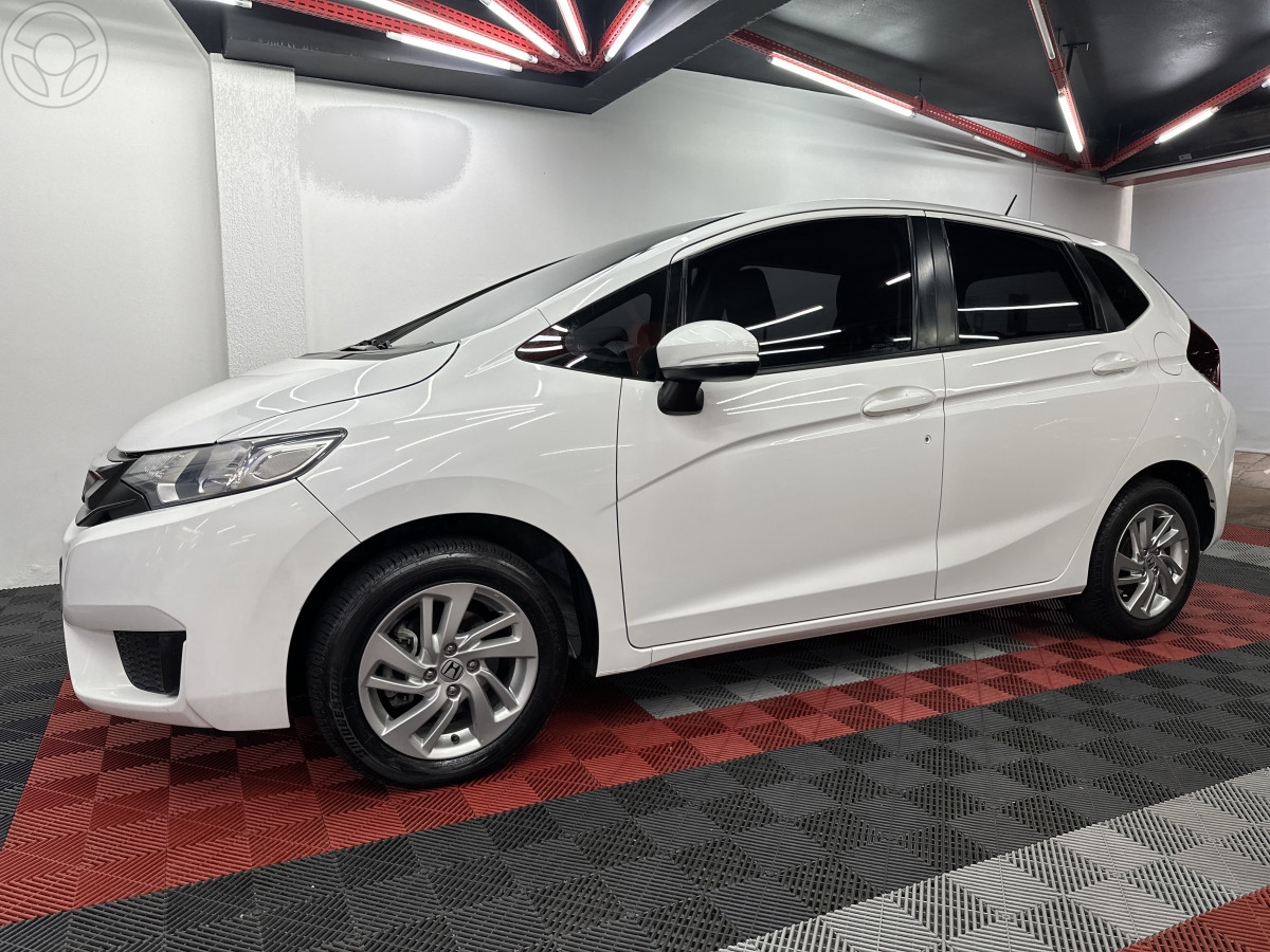 FIT 1.4 LX 16V FLEX 4P MANUAL - 2015 - SANTA MARIA